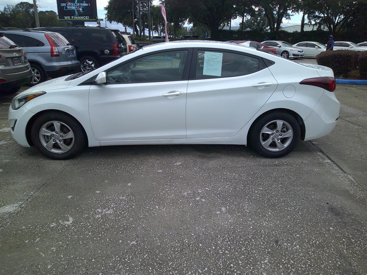 2015 WHITE HYUNDAI ELANTRA GLS; LIMITED (5NPDH4AE6FH) , located at 390 Hansen Avenue, Orange Park, FL, 32065, (904) 276-7933, 30.130497, -81.787529 - Photo#4